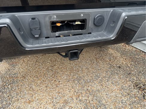 Used 2022 GMC Canyon Elevation w/ Elevation Premium Package AWD/4WD image 21