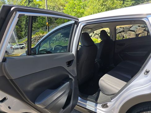 Certified 2025 Subaru Crosstrek 2.0i AWD/4WD image 12