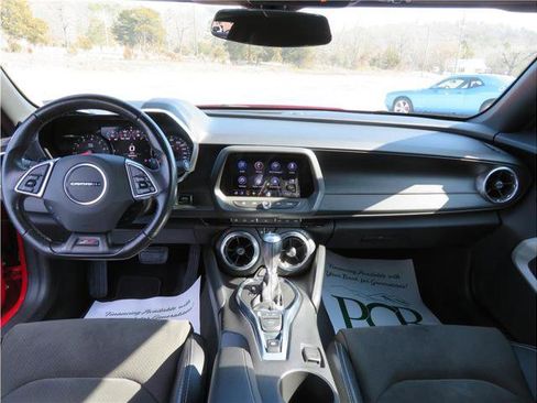 Used 2020 Chevrolet Camaro SS image 5