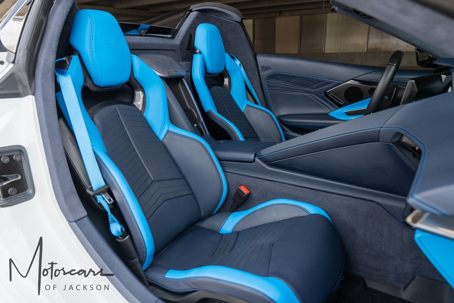 Used 2024 Chevrolet Corvette Z06 RWD image 31