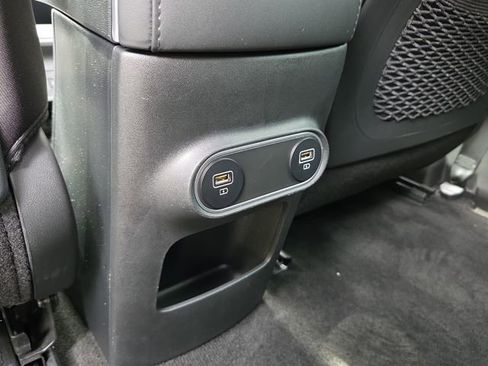 Used 2024 Hyundai Ioniq 5 SEL image 16