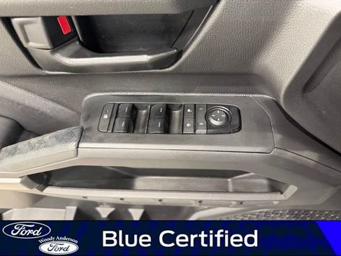 Used 2024 Toyota Tacoma SR5 AWD/4WD image 21