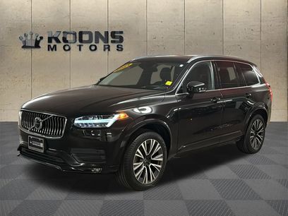 Used 2021 Volvo XC90 T5 Momentum w/ Advanced Package