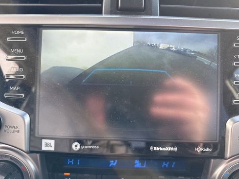 Used 2020 Toyota 4Runner Limited image 19