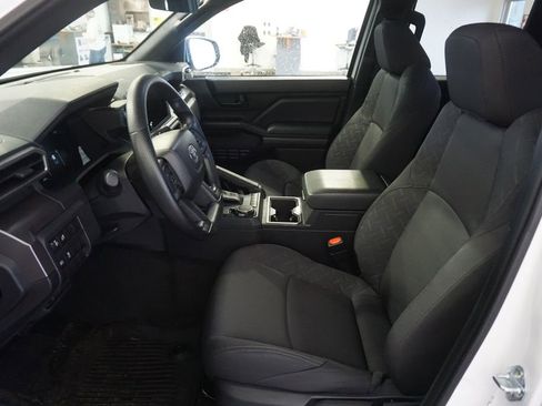 Used 2025 Toyota Tacoma SR5 image 17