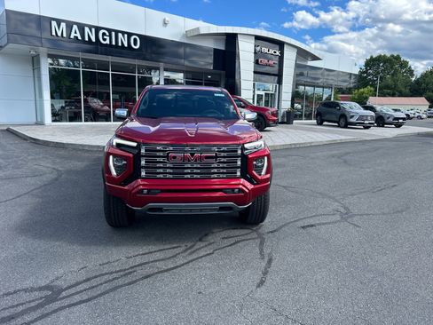 New 2026 GMC Canyon Denali AWD/4WD image 15