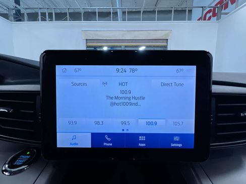 Used 2020 Ford Explorer XLT w/ Comfort Package AWD/4WD image 27