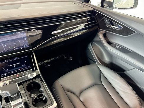 Used 2025 Audi Q7 3.0T Premium Plus w/ Premium Plus Package image 21