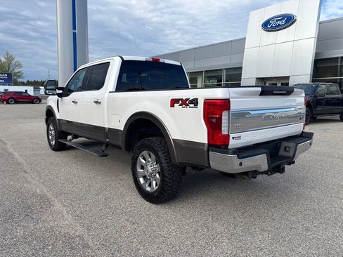 Used 2017 Ford F250 King Ranch w/ King Ranch Ultimate Package AWD/4WD image 5