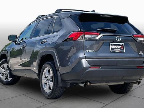 Used 2024 Toyota RAV4 LE AWD/4WD image 12