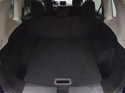 Used 2023 Nissan Rogue S image 26