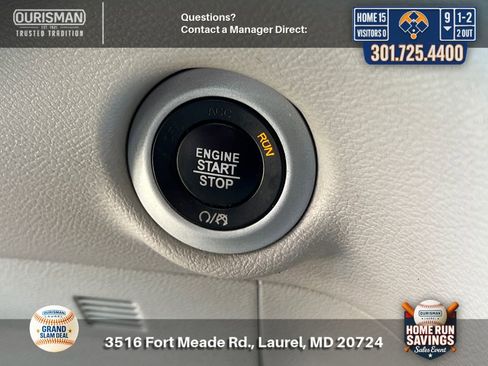 Used 2017 Chrysler Pacifica Touring-L w/ Tire & Wheel Group FWD image 26