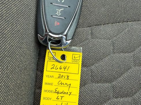 Used 2018 Chevrolet Equinox LT image 28