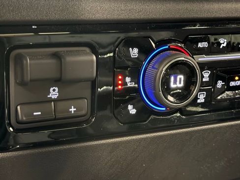 Used 2025 Chevrolet Silverado 1500 LTZ w/ Z71 Off-Road Package image 25