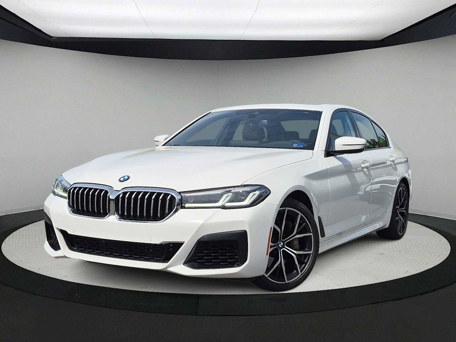 Used 2022 BMW 540i xDrive w/ M Sport Package AWD/4WD image 1
