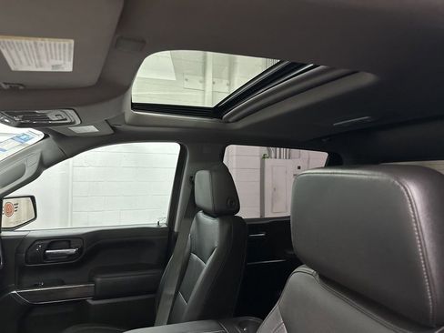 Used 2020 Chevrolet Silverado 1500 LTZ w/ LTZ Premium Package image 37