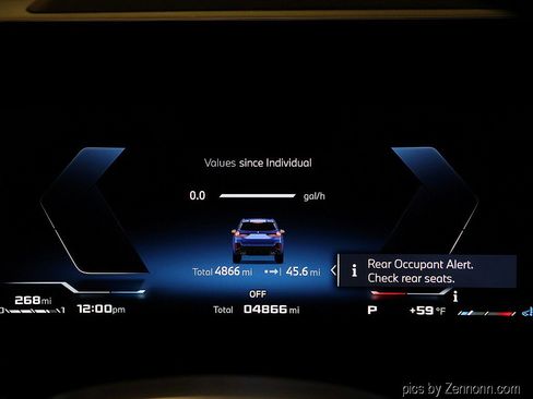 Certified 2025 BMW X1 M35i w/ Premium Package image 17