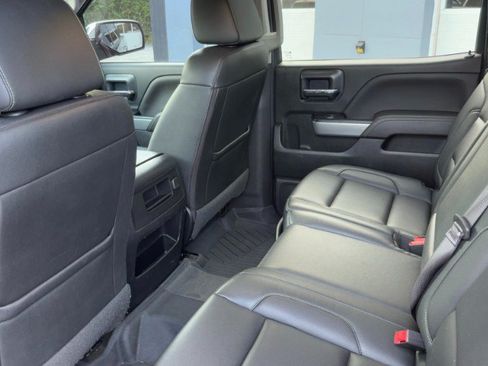 Used 2017 Chevrolet Silverado 1500 LTZ Z71 w/ LPO, Black Pack AWD/4WD image 12