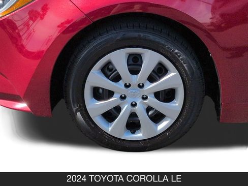Used 2024 Toyota Corolla LE image 11