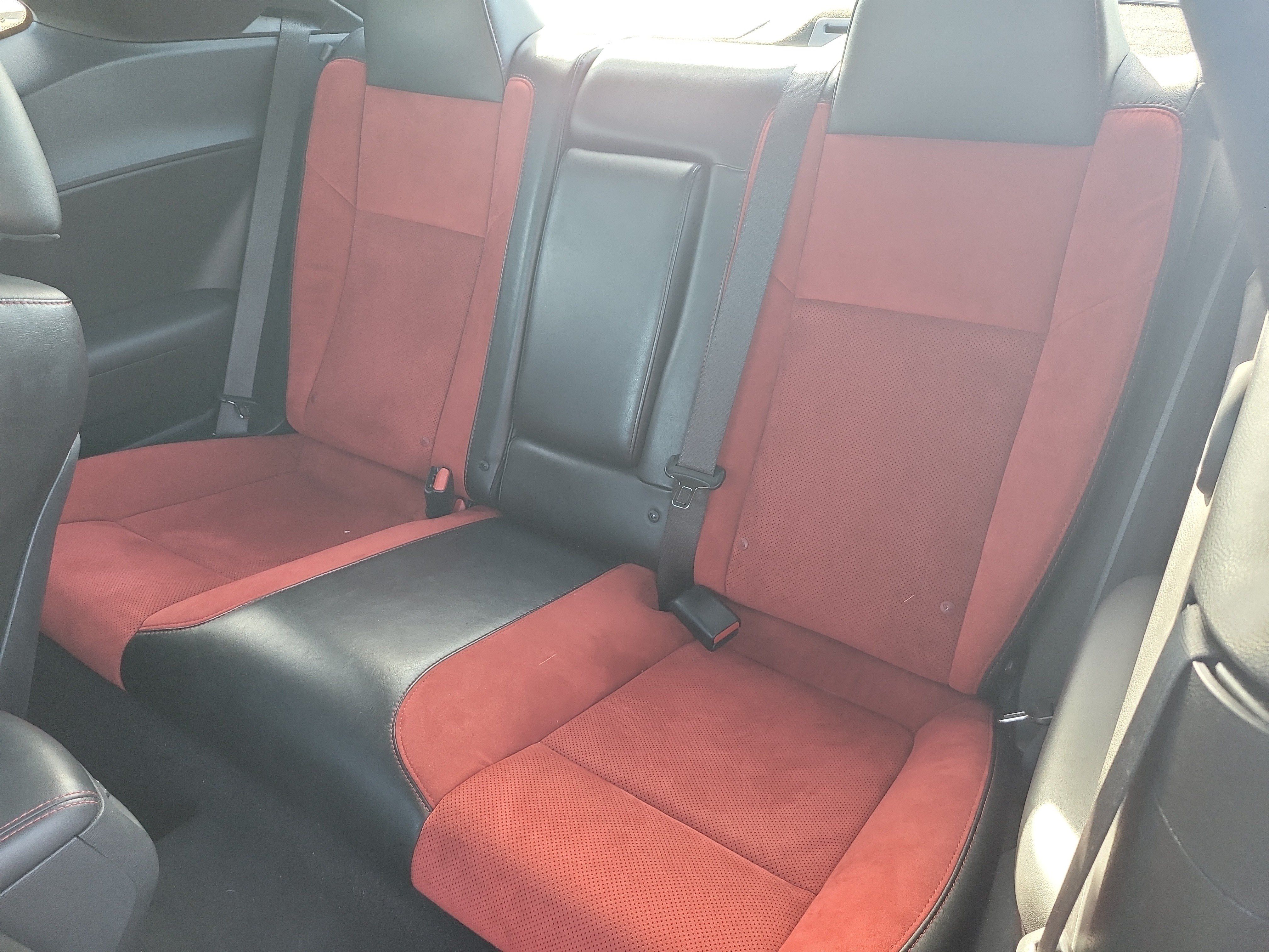 Used 2021 Dodge Challenger R/T Scat Pack RWD image 15