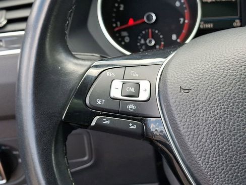 Used 2019 Volkswagen Tiguan SE w/ Panoramic Sunroof Package AWD/4WD image 22