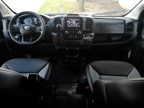 Used 2025 RAM ProMaster 3500 w/ Convenience Group FWD image 19