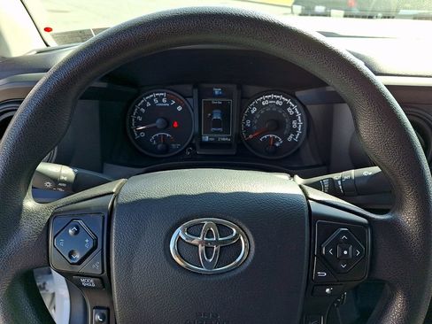 Used 2023 Toyota Tacoma SR AWD/4WD image 19
