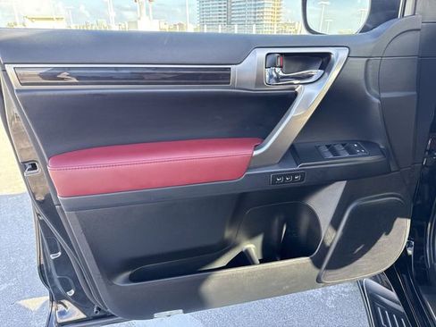 Certified 2023 Lexus GX 460 Premium w/ Premium Package image 13