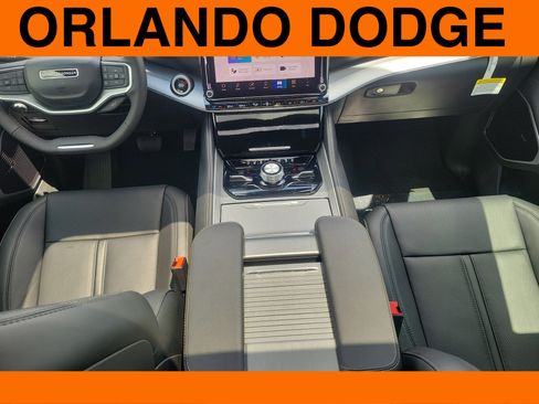 New 2026 Jeep Grand Wagoneer L Limited AWD/4WD image 11