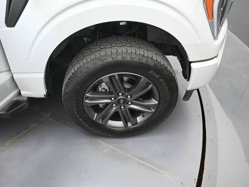 Used 2023 Ford F150 Lariat w/ Equipment Group 502A High AWD/4WD image 33