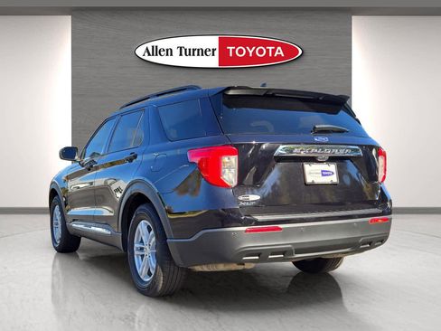 Used 2024 Ford Explorer XLT image 9