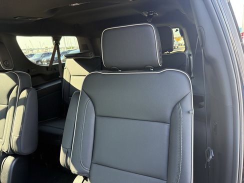 New 2026 Chevrolet Suburban Premier w/ Sun And Tow Package image 37