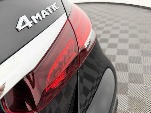 Used 2022 Mercedes-Benz E 450 4MATIC Sedan image 11