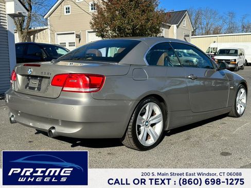 Used 2008 BMW 335i Convertible w/ Premium Pkg image 9