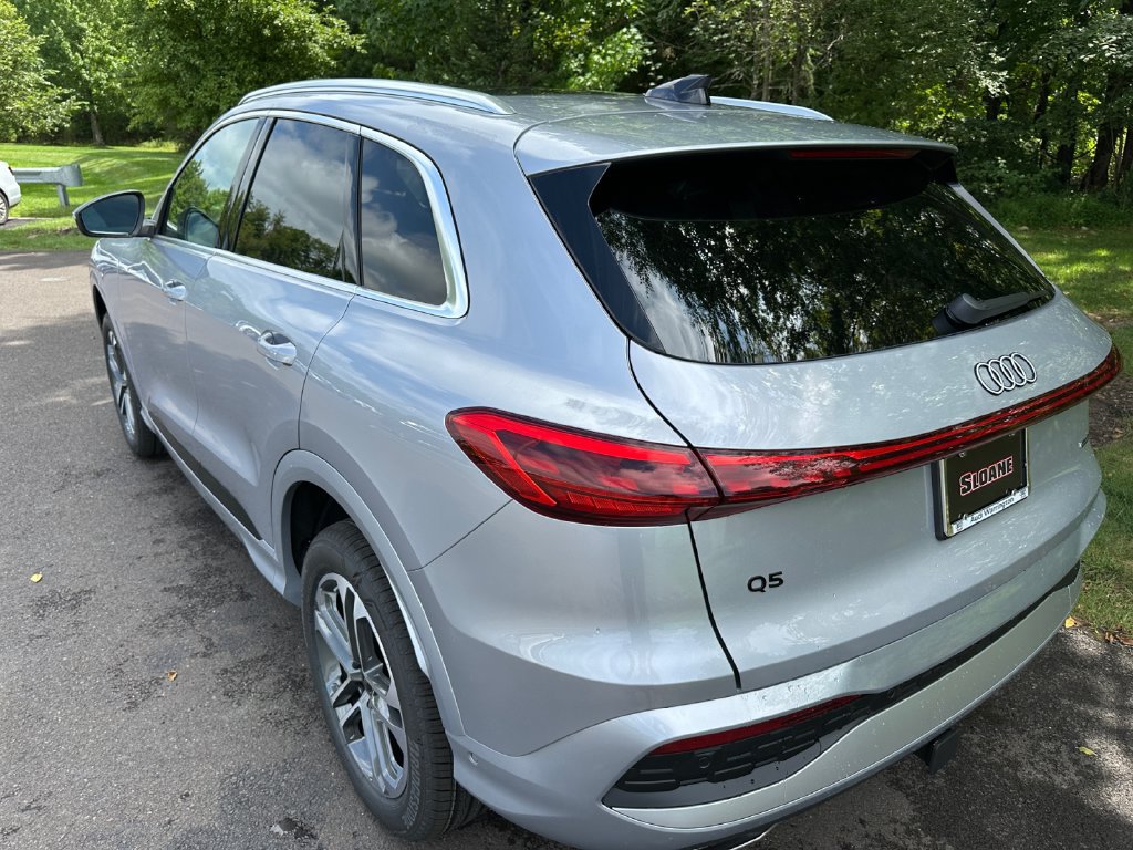 New 2026 Audi Q5 Premium Plus AWD/4WD image 22