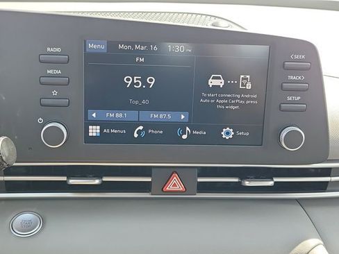 New 2026 Hyundai Elantra Sport image 9