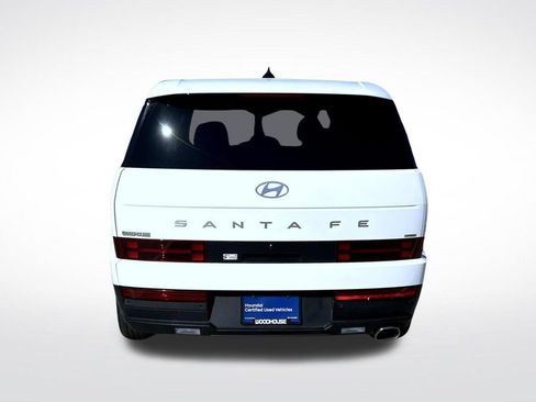Used 2025 Hyundai Santa Fe SE AWD/4WD image 7