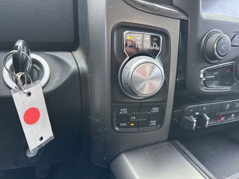 Used 2014 RAM 1500 Sport image 24