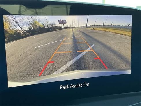 Used 2024 Cadillac XT4 Premium Luxury image 21