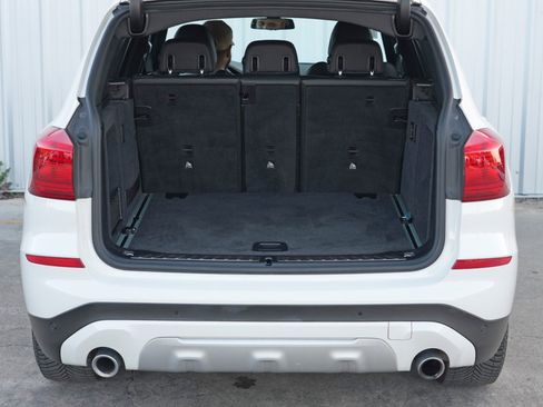 Used 2019 BMW X3 sDrive30i w/ Driving Assistance Package image 9