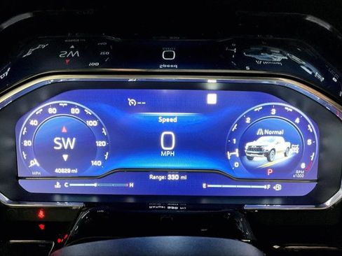 Used 2023 Chevrolet Silverado 1500 ZR2 image 20