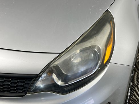 Used 2016 Kia Rio LX image 12