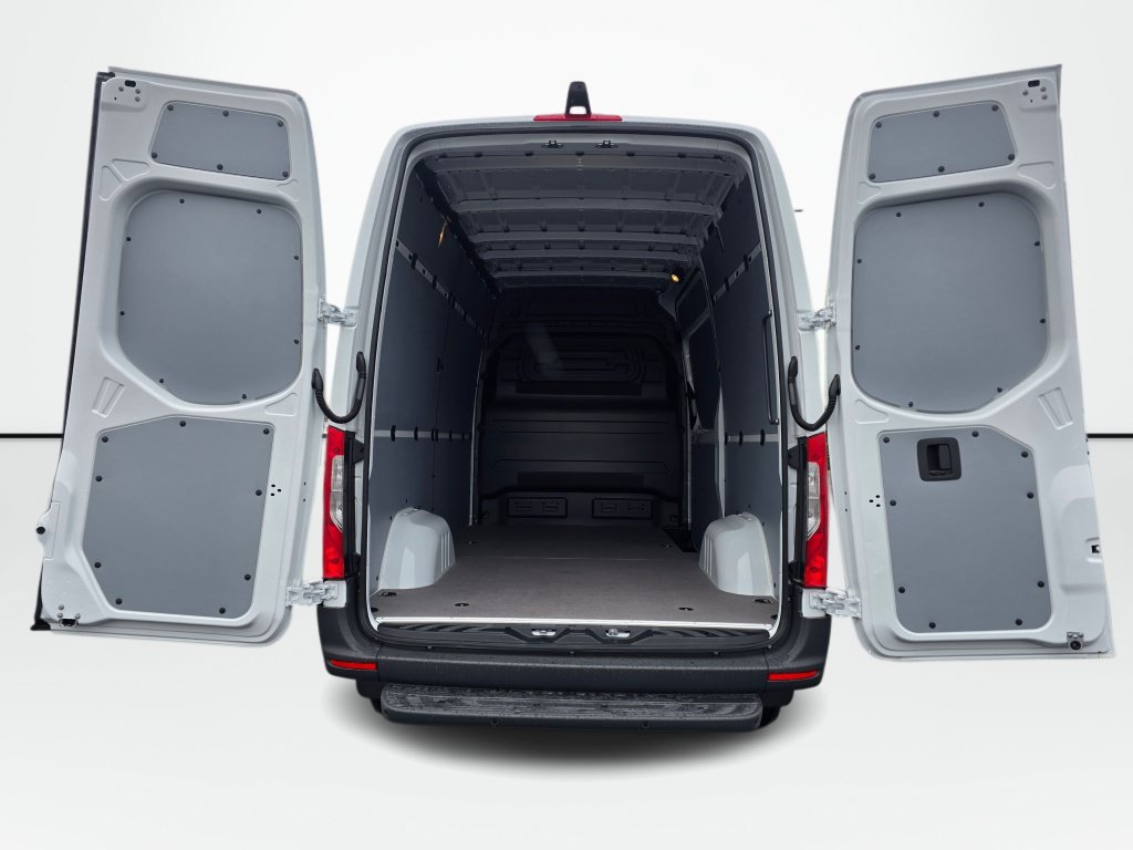 New 2026 Mercedes-Benz Sprinter 2500 image 13