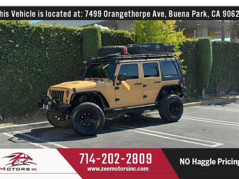 Used 2013 Jeep Wrangler Unlimited Sport AWD/4WD image 14