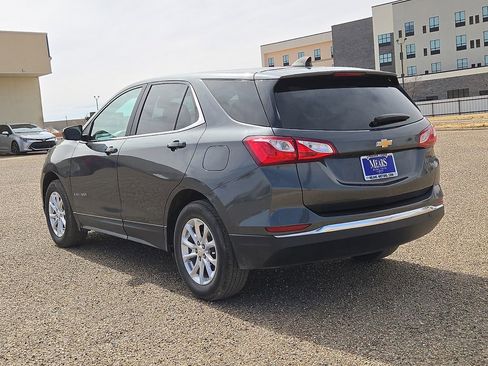 Used 2021 Chevrolet Equinox LT image 3