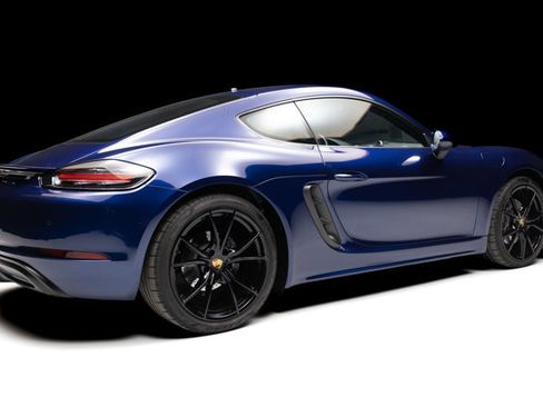 Used 2025 Porsche 718 Cayman image 25