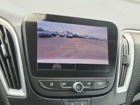 Used 2023 Chevrolet Malibu LS FWD image 22