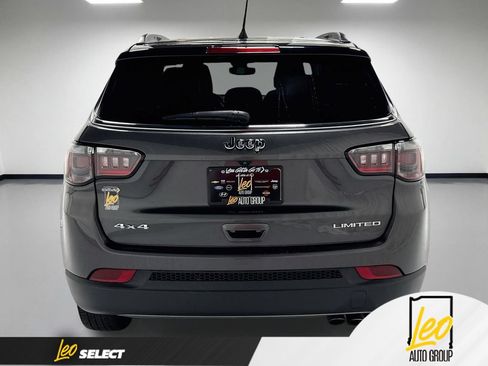 Used 2022 Jeep Compass Limited AWD/4WD image 9