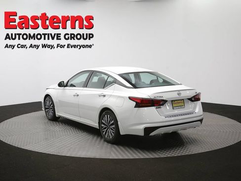Used 2023 Nissan Altima 2.5 SV FWD image 63