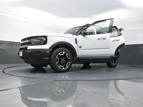Used 2024 Ford Bronco Sport Outer Banks AWD/4WD image 33